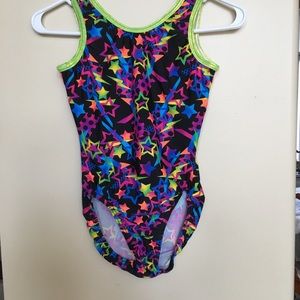 Girls leotard🌹